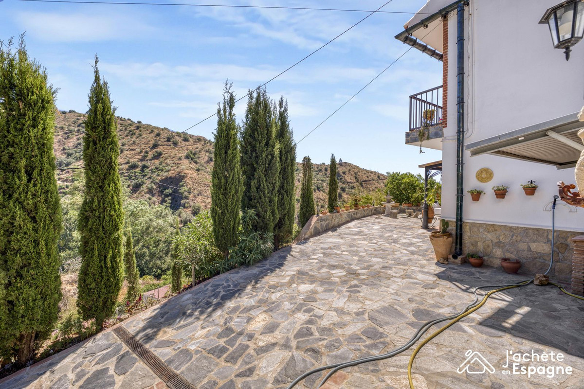 Te koop Vrijstaande Villa Costa Del Sol Canillas De Aceituno € 320.000,-