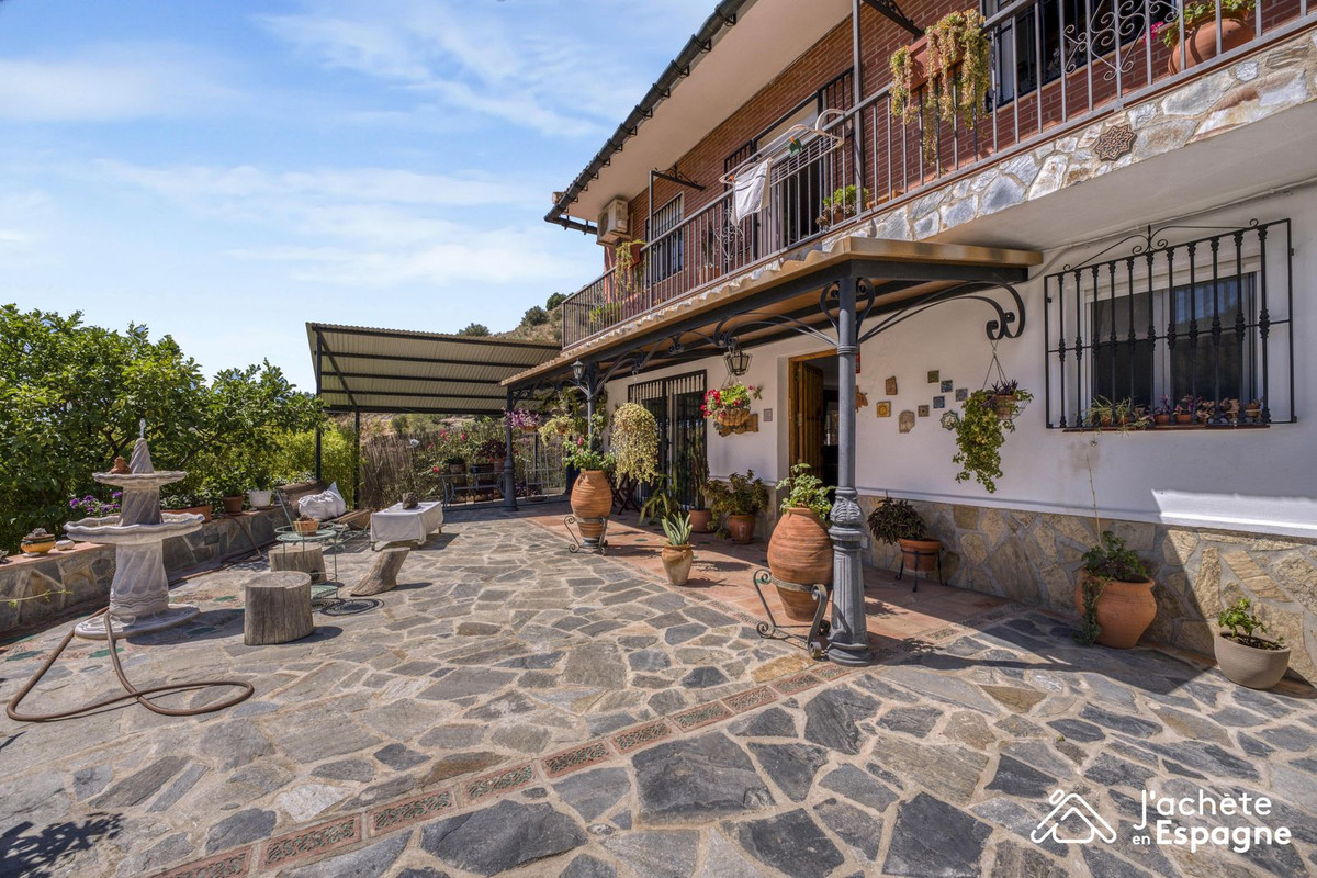 Te koop Vrijstaande Villa Costa Del Sol Canillas De Aceituno € 320.000,-