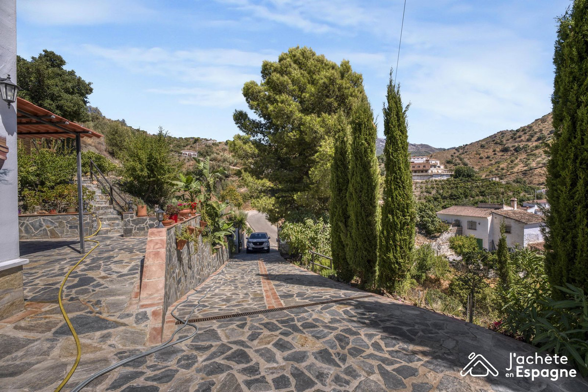 Te koop Vrijstaande Villa Costa Del Sol Canillas De Aceituno € 320.000,-