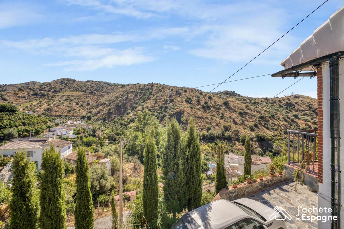 Te koop Vrijstaande Villa Costa Del Sol Canillas De Aceituno € 320.000,-