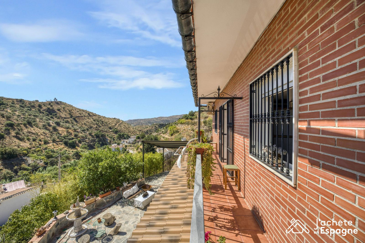 Te koop Vrijstaande Villa Costa Del Sol Canillas De Aceituno € 320.000,-