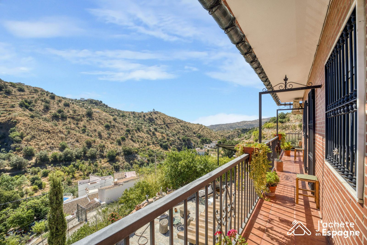 Te koop Vrijstaande Villa Costa Del Sol Canillas De Aceituno € 320.000,-