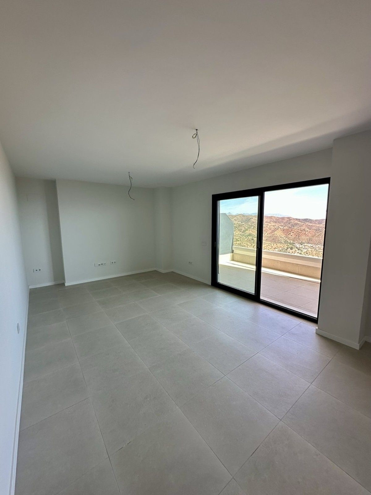 Te koop Middle Floor Apartment Costa Del Sol Rincón De La Victoria € 385.000,-