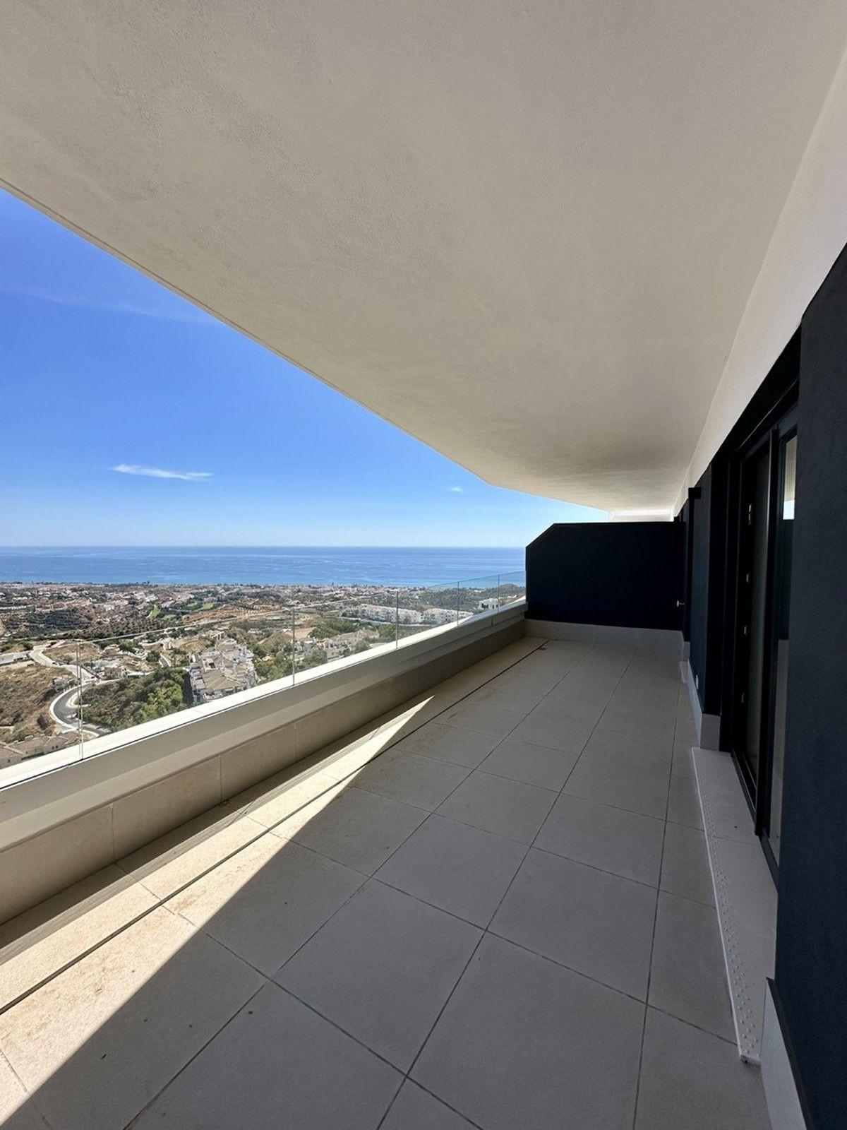 Te koop Middle Floor Apartment Costa Del Sol Rincón De La Victoria € 385.000,-