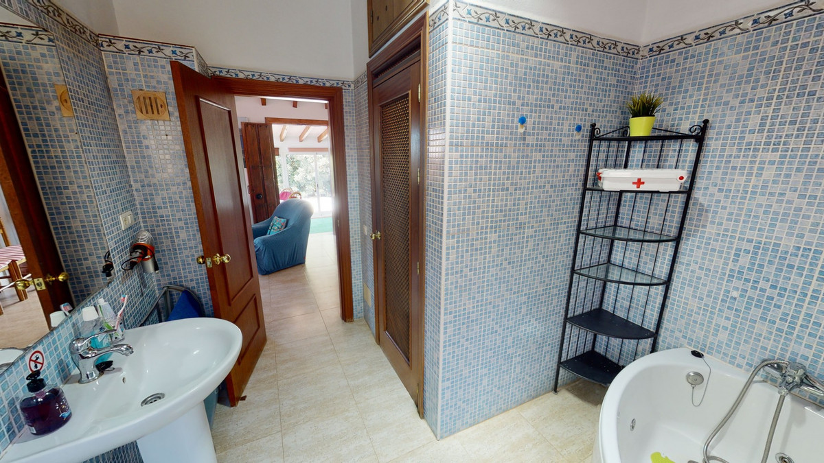 Te koop Vrijstaande Villa Costa Del Sol El Borge € 375.000,-