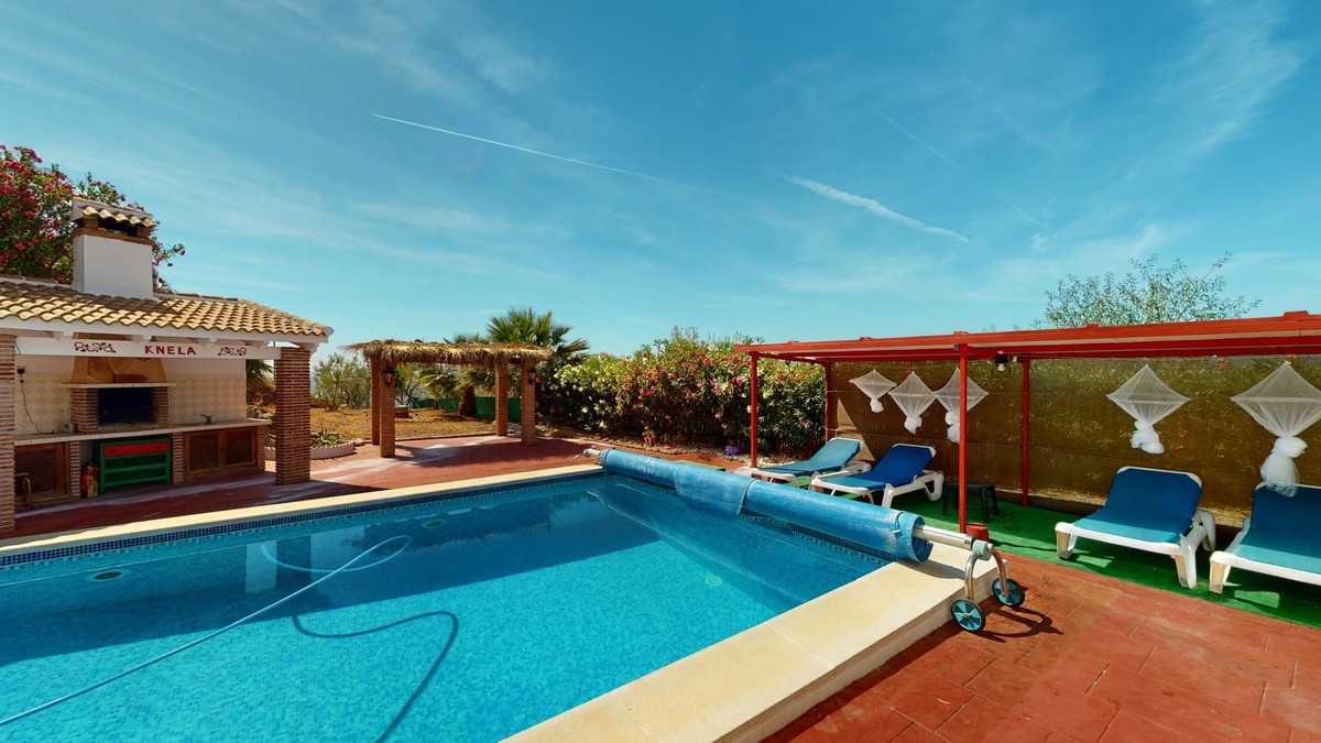 Te koop Vrijstaande Villa Costa Del Sol El Borge € 375.000,-