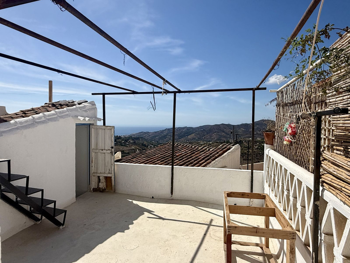 Te koop Herenhuis Costa Del Sol Frigiliana € 295.000,-