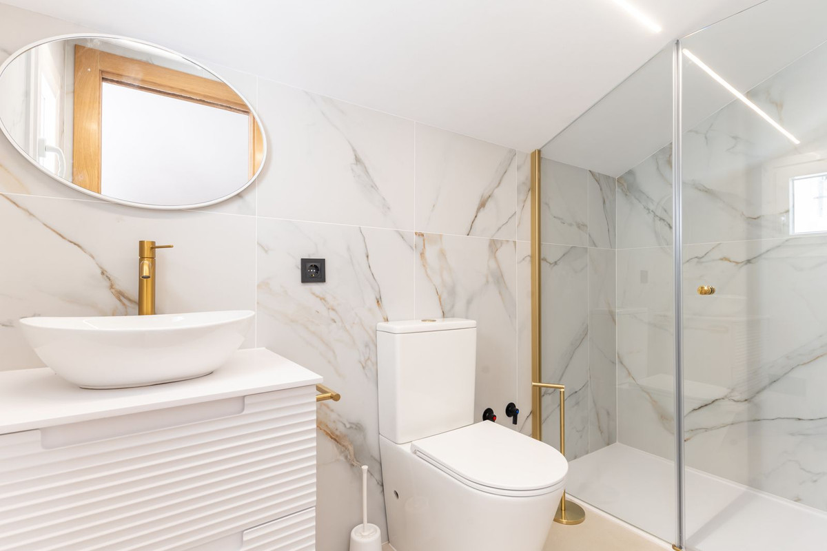 Te koop Herenhuis Costa Del Sol New Golden Mile € 695.000,-