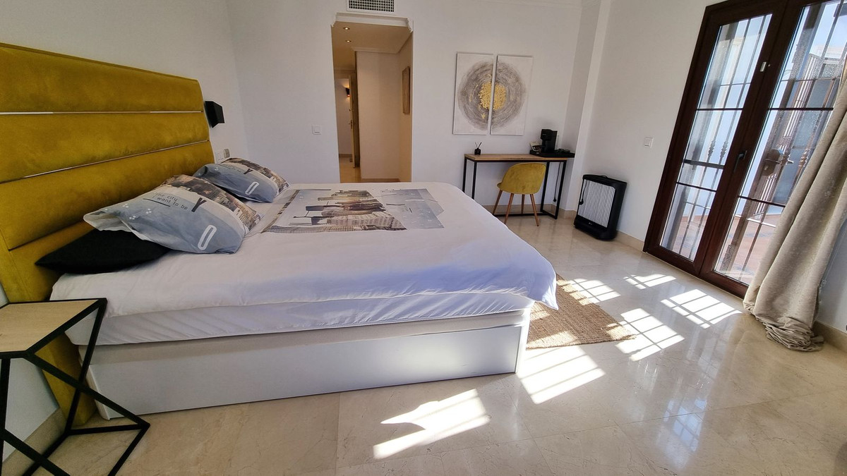 Te koop Vrijstaande Villa Costa Del Sol El Rosario € 2.900.000,-