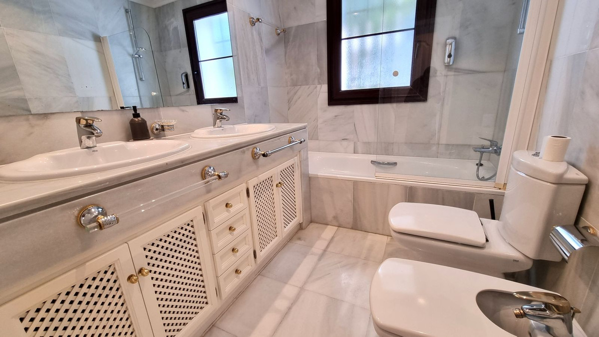 Te koop Vrijstaande Villa Costa Del Sol El Rosario € 2.900.000,-