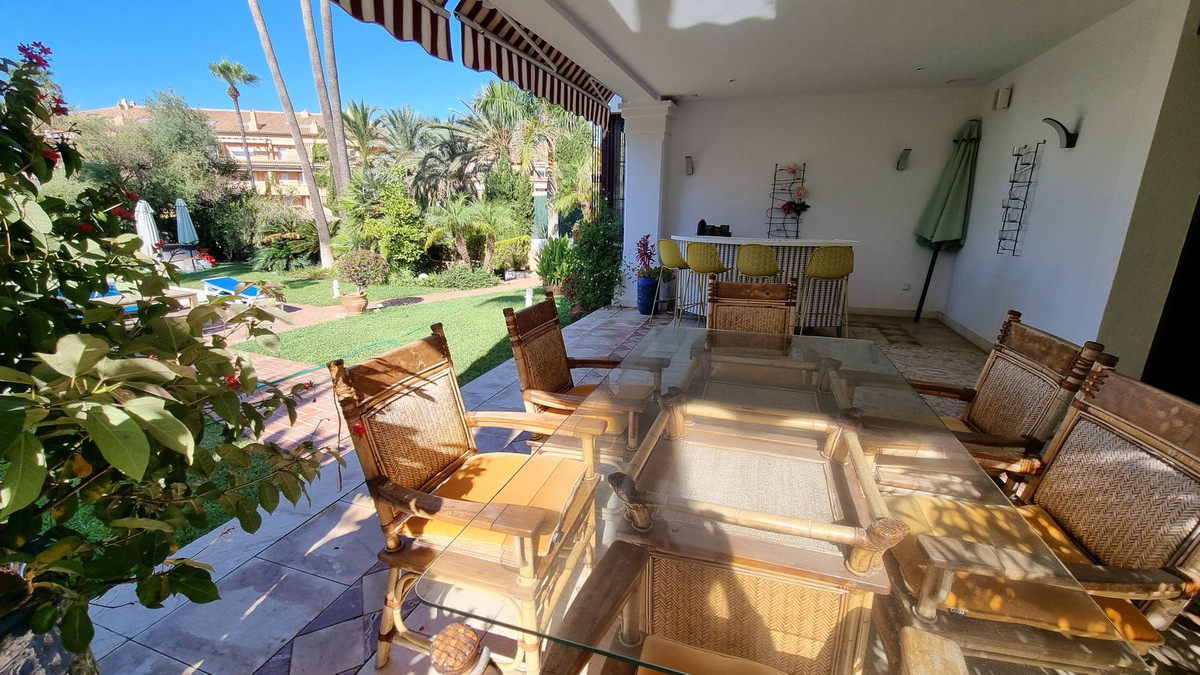 Te koop Vrijstaande Villa Costa Del Sol El Rosario € 2.900.000,-