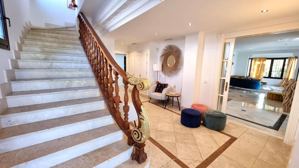Te koop Vrijstaande Villa Costa Del Sol El Rosario € 2.900.000,-