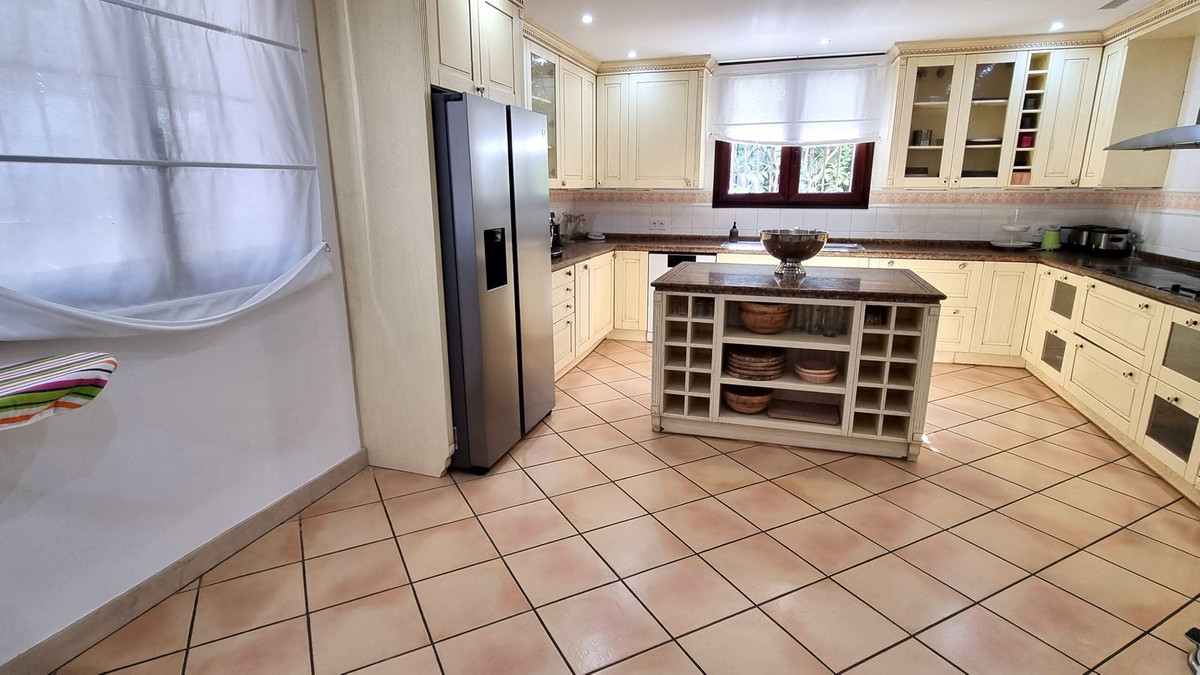 Te koop Vrijstaande Villa Costa Del Sol El Rosario € 2.900.000,-