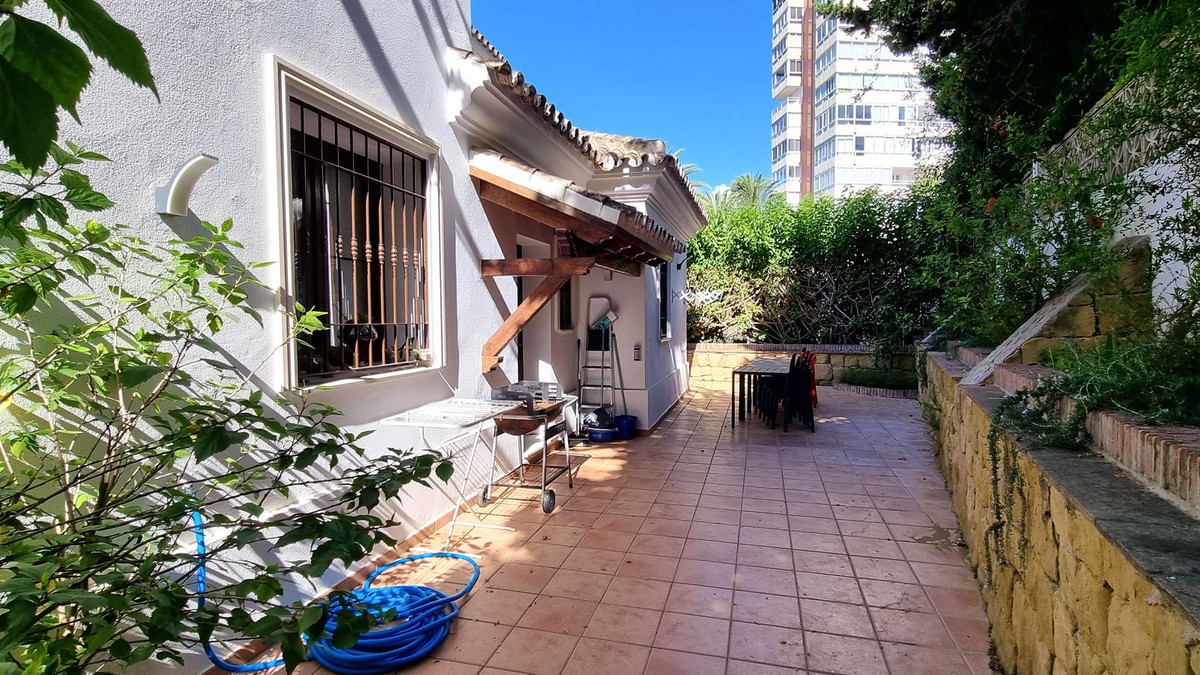 Te koop Vrijstaande Villa Costa Del Sol El Rosario € 2.900.000,-