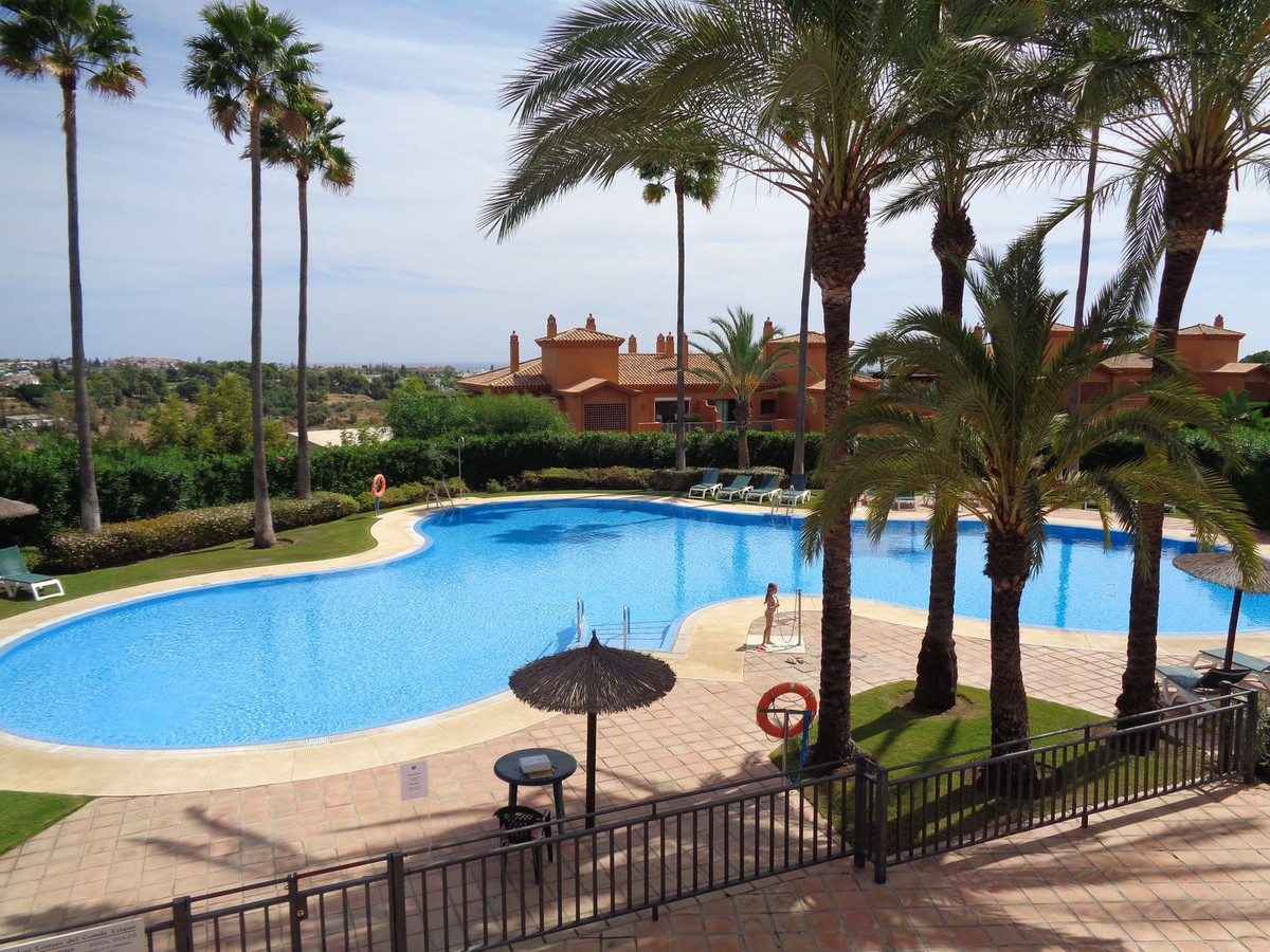 Te koop Middle Floor Apartment Costa Del Sol Benahavís € 469.000,-
