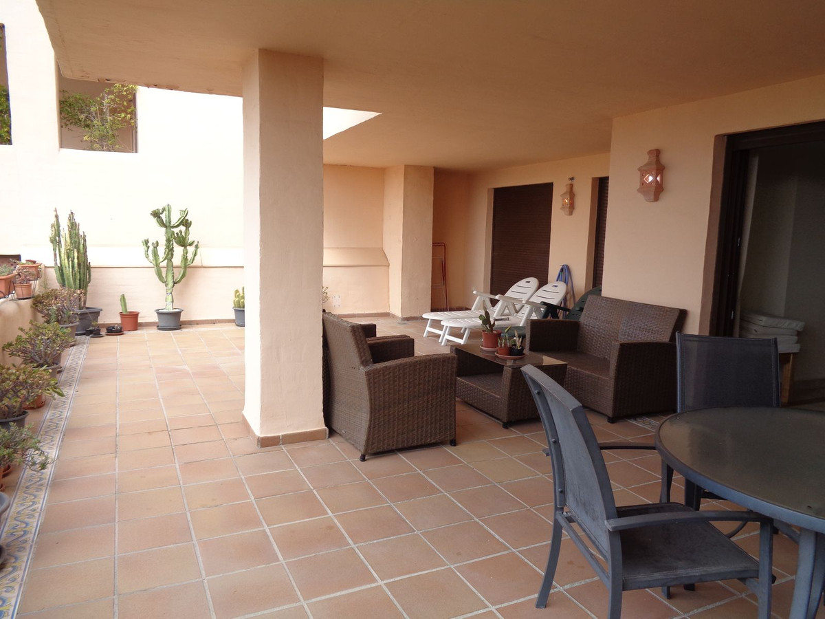 Te koop Middle Floor Apartment Costa Del Sol Benahavís € 469.000,-