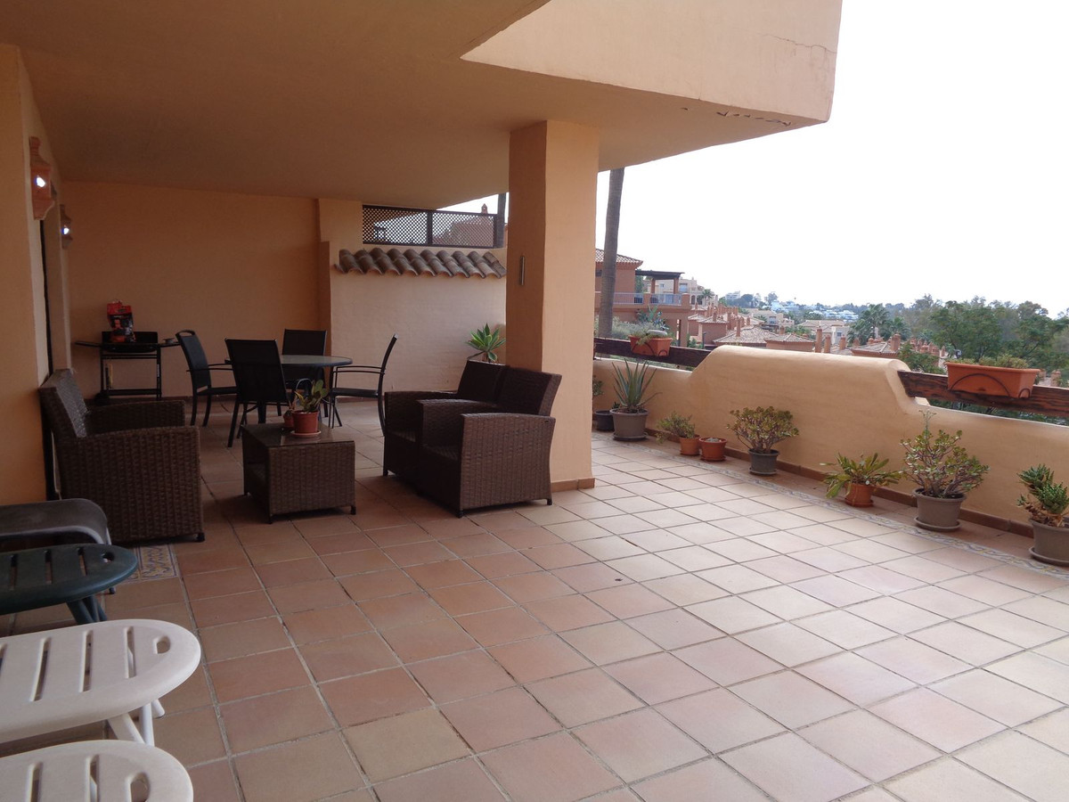 Te koop Middle Floor Apartment Costa Del Sol Benahavís € 469.000,-