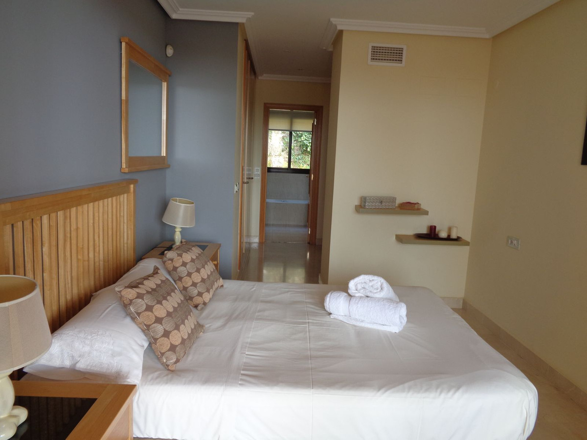 Te koop Middle Floor Apartment Costa Del Sol Benahavís € 469.000,-