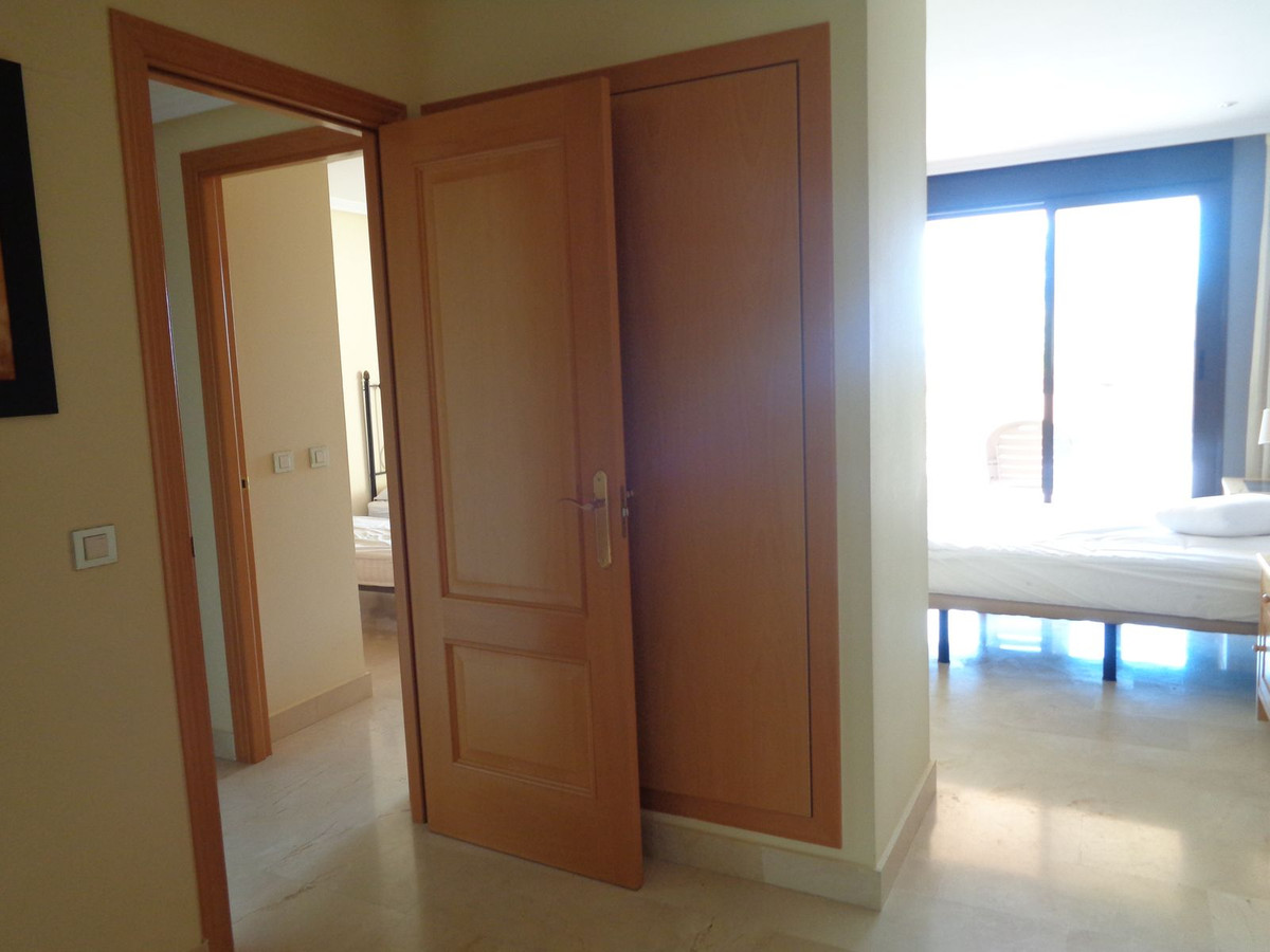 Te koop Middle Floor Apartment Costa Del Sol Benahavís € 469.000,-