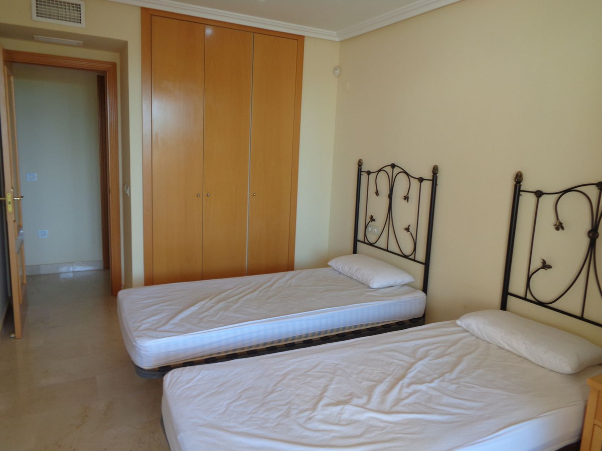 Te koop Middle Floor Apartment Costa Del Sol Benahavís € 469.000,-
