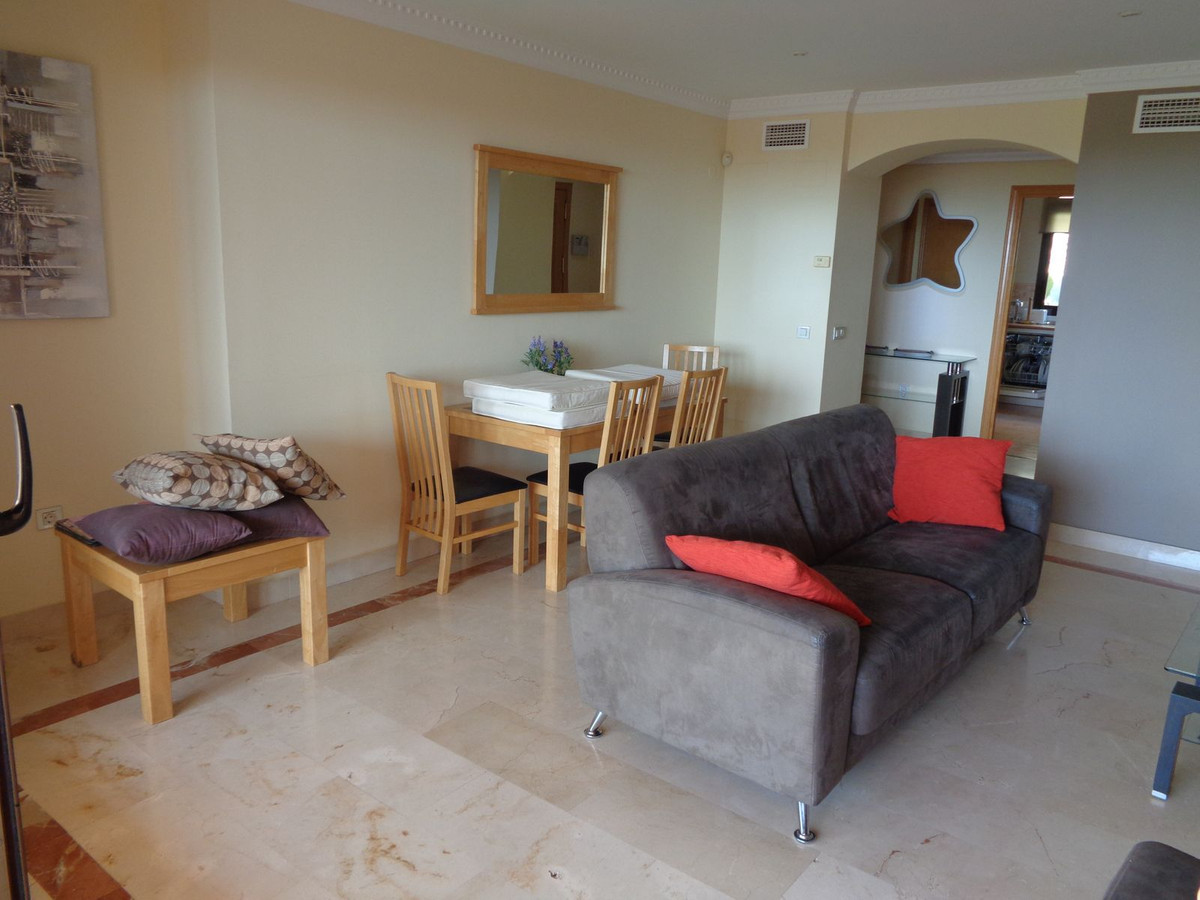 Te koop Middle Floor Apartment Costa Del Sol Benahavís € 469.000,-