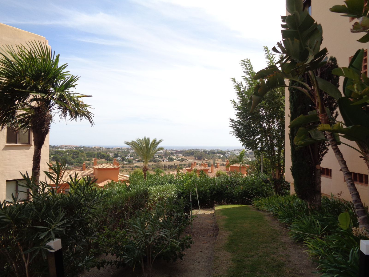 Te koop Middle Floor Apartment Costa Del Sol Benahavís € 469.000,-