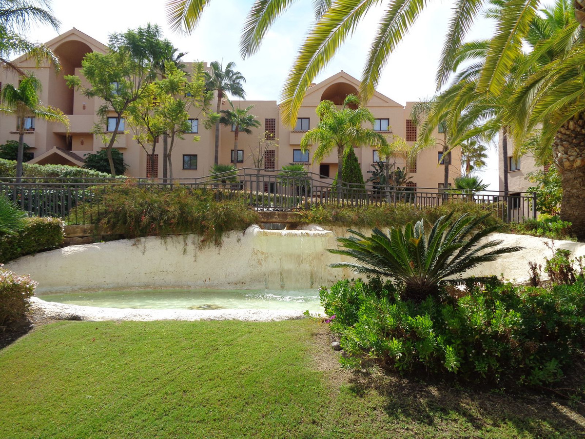 Te koop Middle Floor Apartment Costa Del Sol Benahavís € 469.000,-