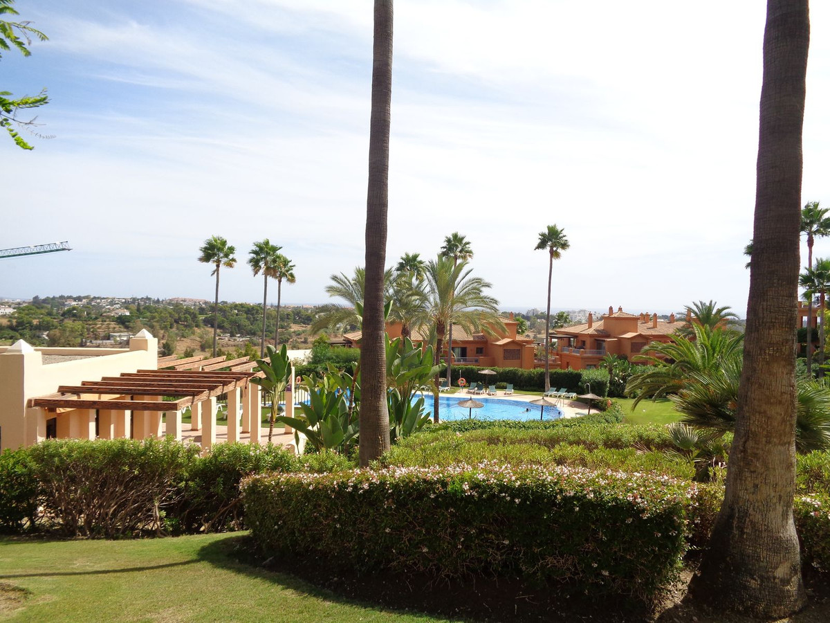 Te koop Middle Floor Apartment Costa Del Sol Benahavís € 469.000,-