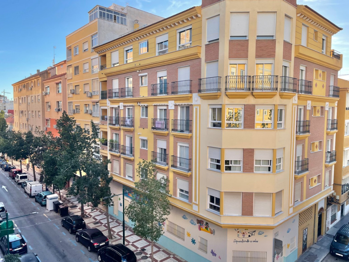 Te koop Middle Floor Apartment Costa Del Sol Málaga € 289.000,-