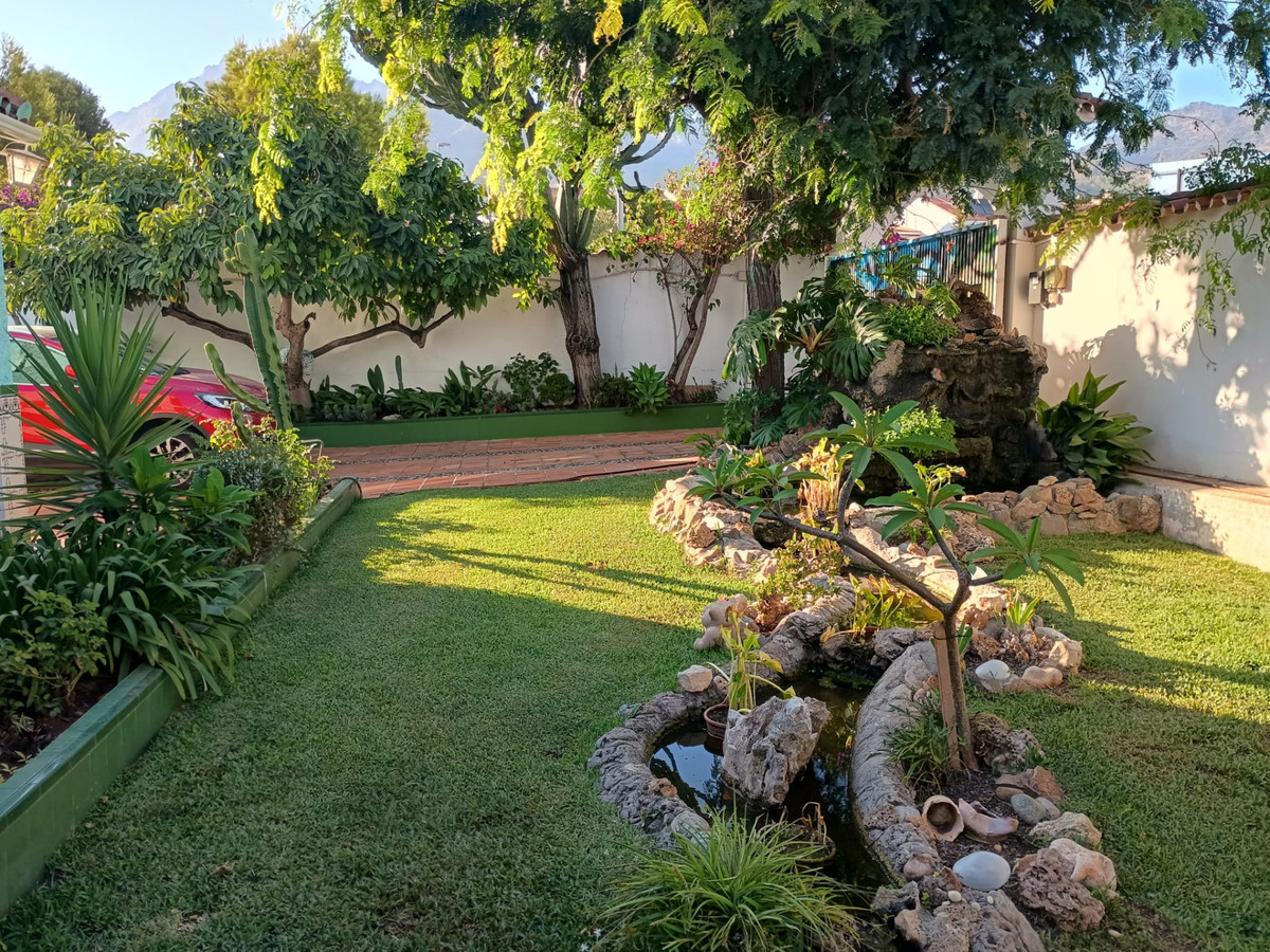 Te koop Vrijstaande Villa Costa Del Sol Marbella € 1.995.000,-