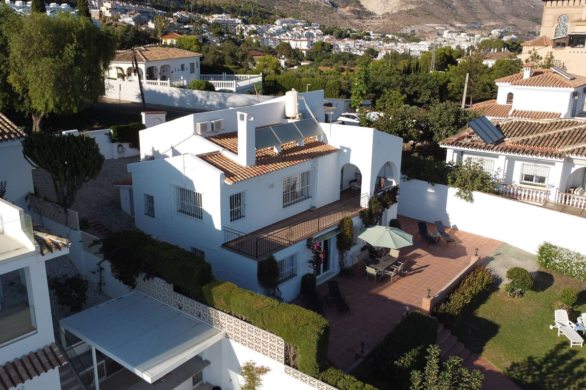 Te koop Vrijstaande Villa Costa Del Sol Benalmadena € 995.000,-