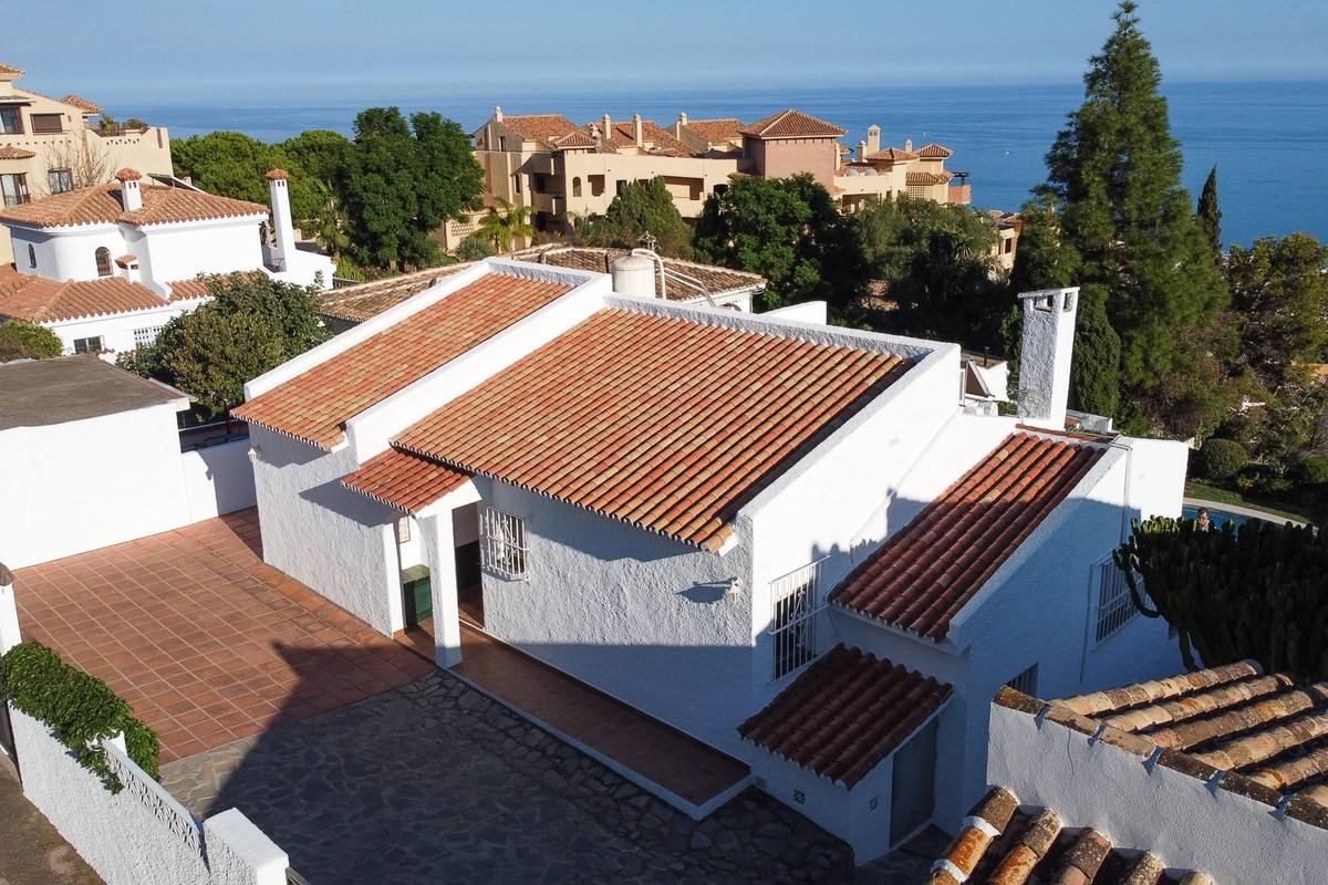 Te koop Vrijstaande Villa Costa Del Sol Benalmadena € 995.000,-