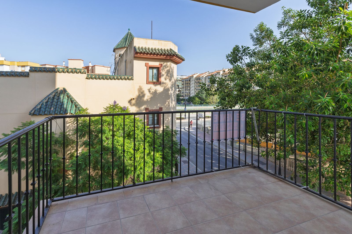 Te koop Middle Floor Apartment Costa Del Sol Fuengirola € 369.000,-