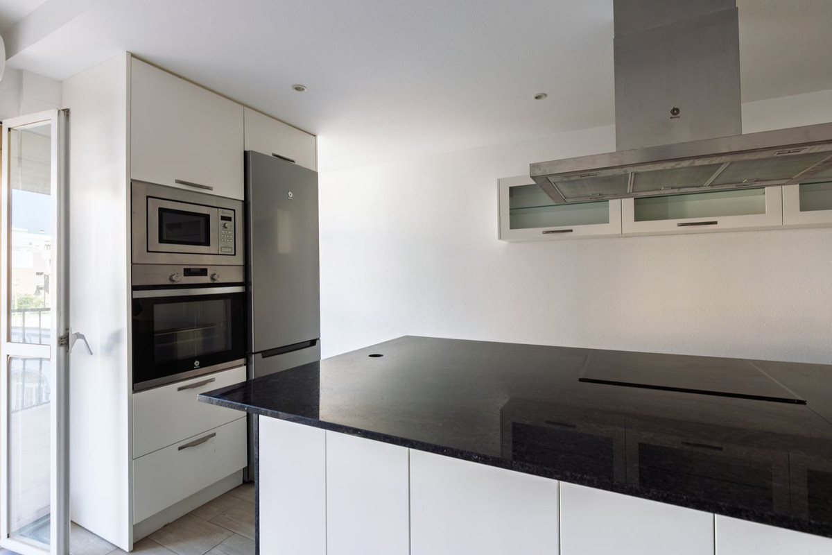 Te koop Middle Floor Apartment Costa Del Sol Fuengirola € 369.000,-