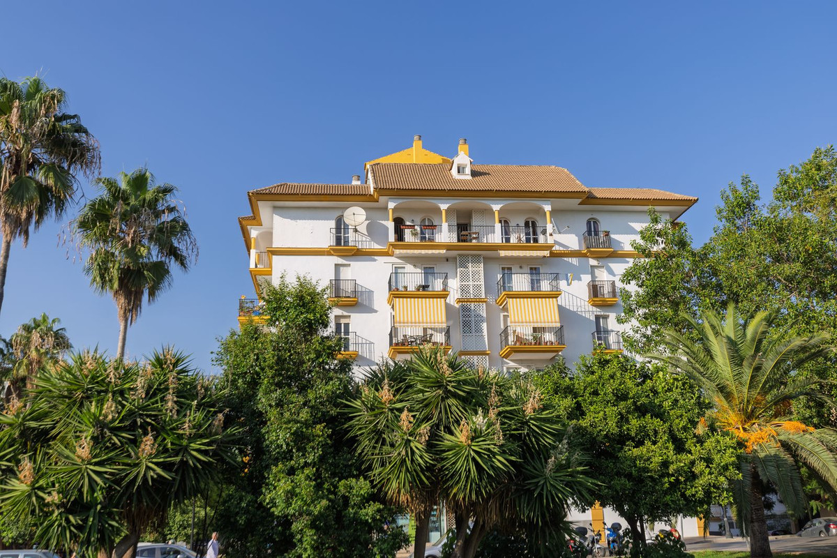 Te koop Middle Floor Apartment Costa Del Sol Fuengirola € 369.000,-