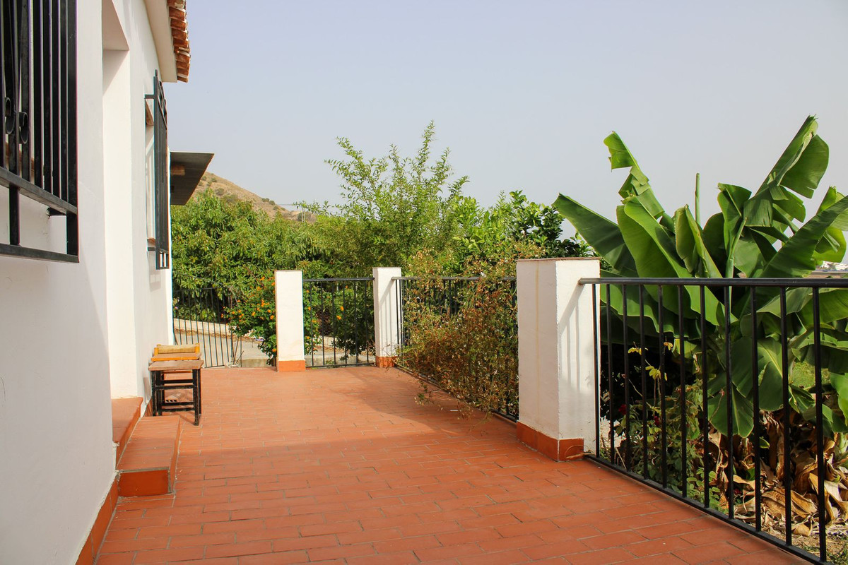 Te koop Vrijstaande Villa Costa Del Sol Nerja € 349.000,-