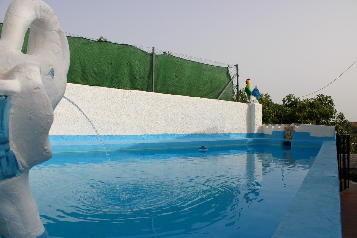 Te koop Vrijstaande Villa Costa Del Sol Nerja € 349.000,-