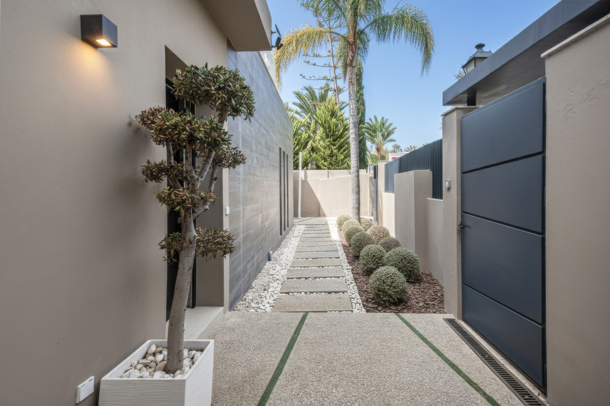 Te koop Vrijstaande Villa Costa Del Sol The Golden Mile € 5.450.000,-