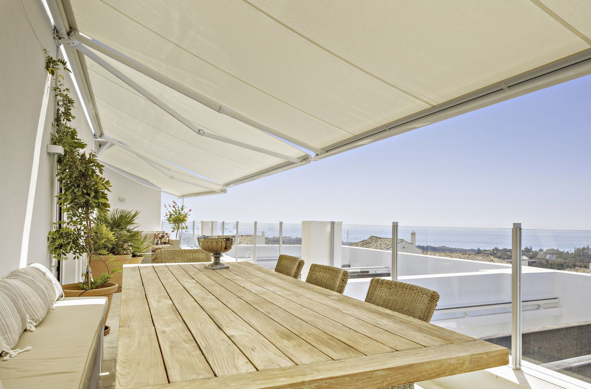 Te koop Penthouse Duplex Costa Del Sol Altos De Los Monteros € 980.000,-