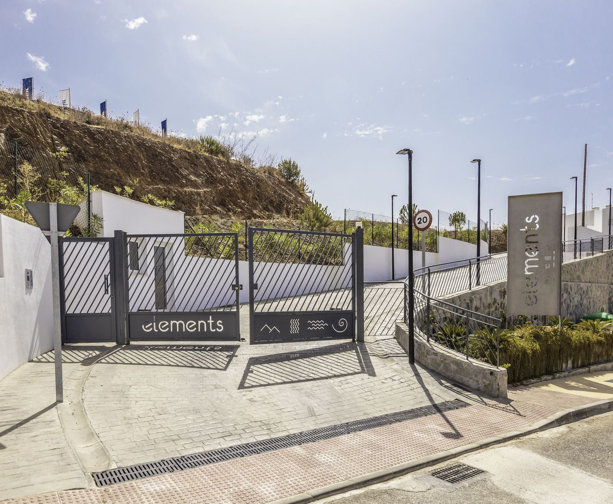 Te koop Penthouse Duplex Costa Del Sol Altos De Los Monteros € 980.000,-