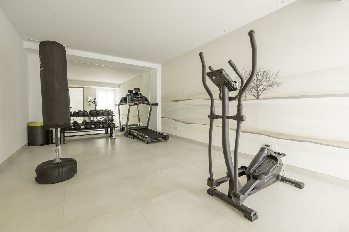 Te koop Penthouse Duplex Costa Del Sol Altos De Los Monteros € 980.000,-