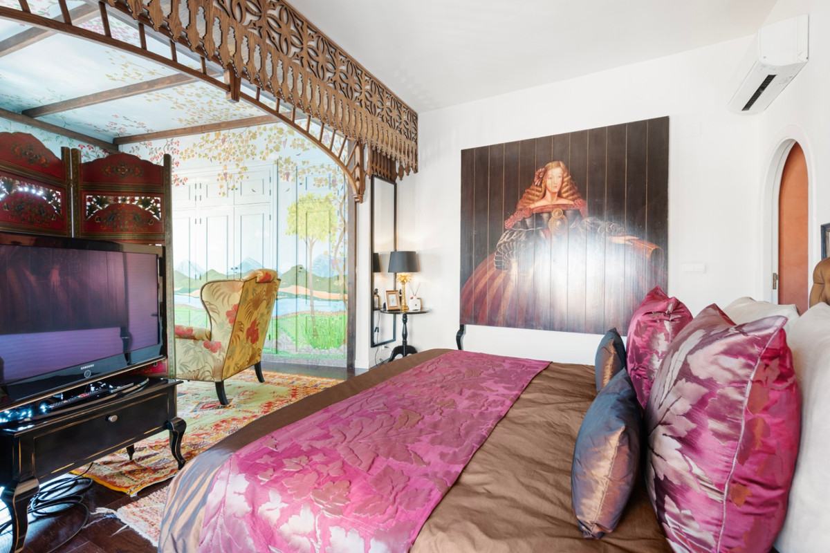 Te koop Middle Floor Apartment Costa Del Sol Málaga € 1.100.000,-