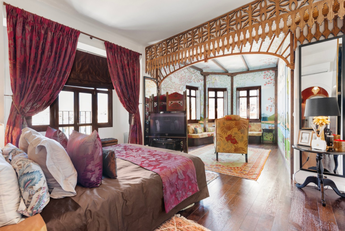 Te koop Middle Floor Apartment Costa Del Sol Málaga € 1.100.000,-