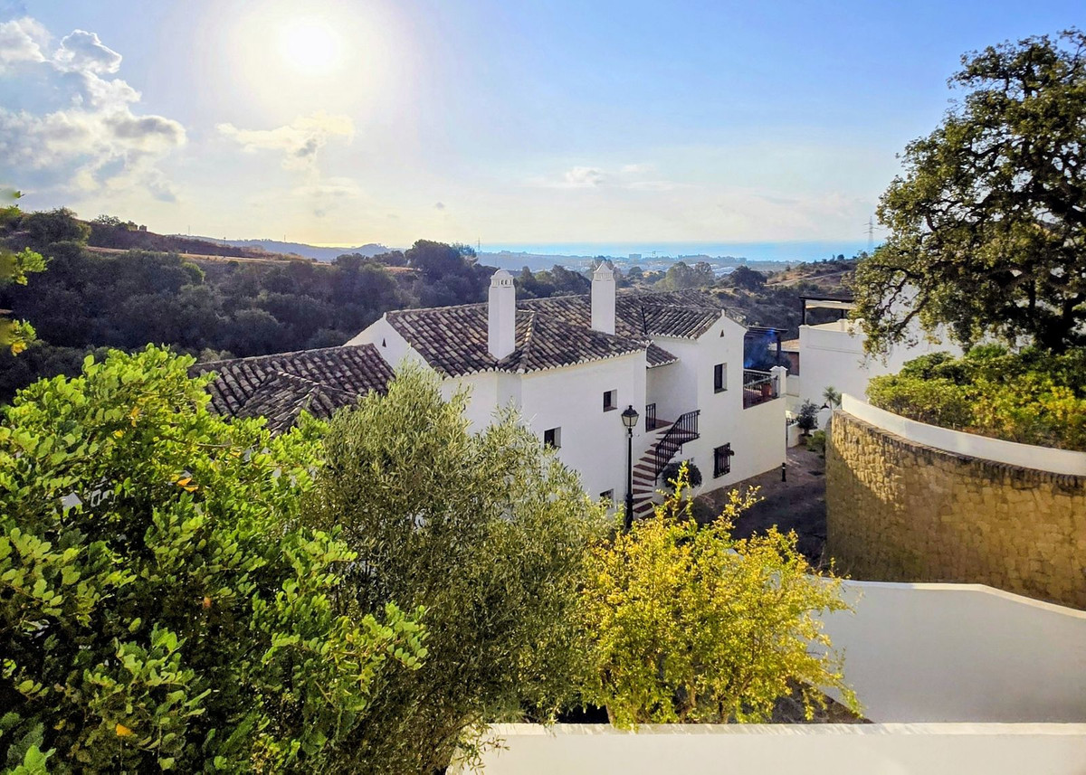 Te koop Penthouse Duplex Costa Del Sol Altos De Los Monteros € 749.000,-