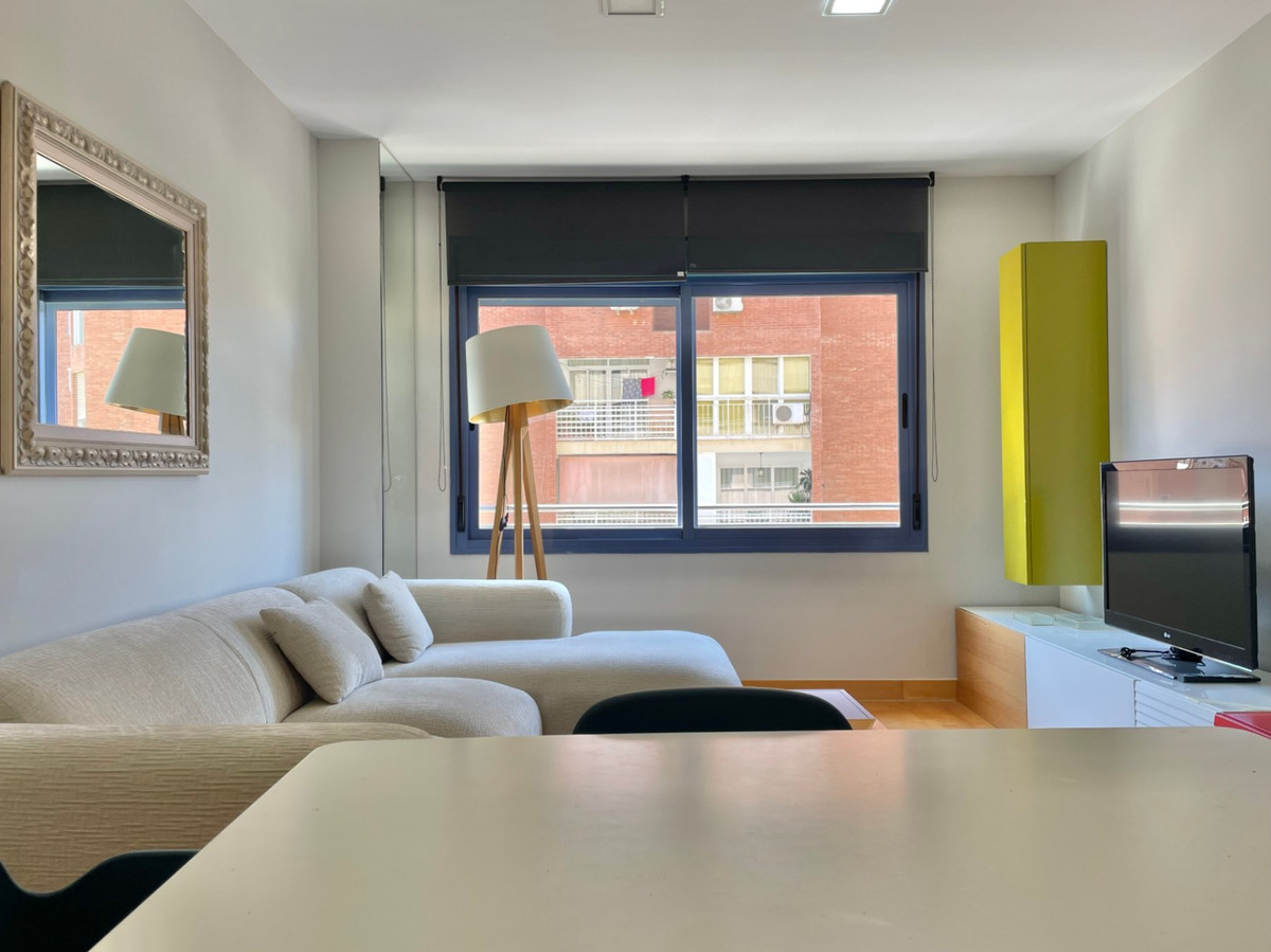 Te koop Middle Floor Apartment Costa Del Sol Málaga € 462.000,-