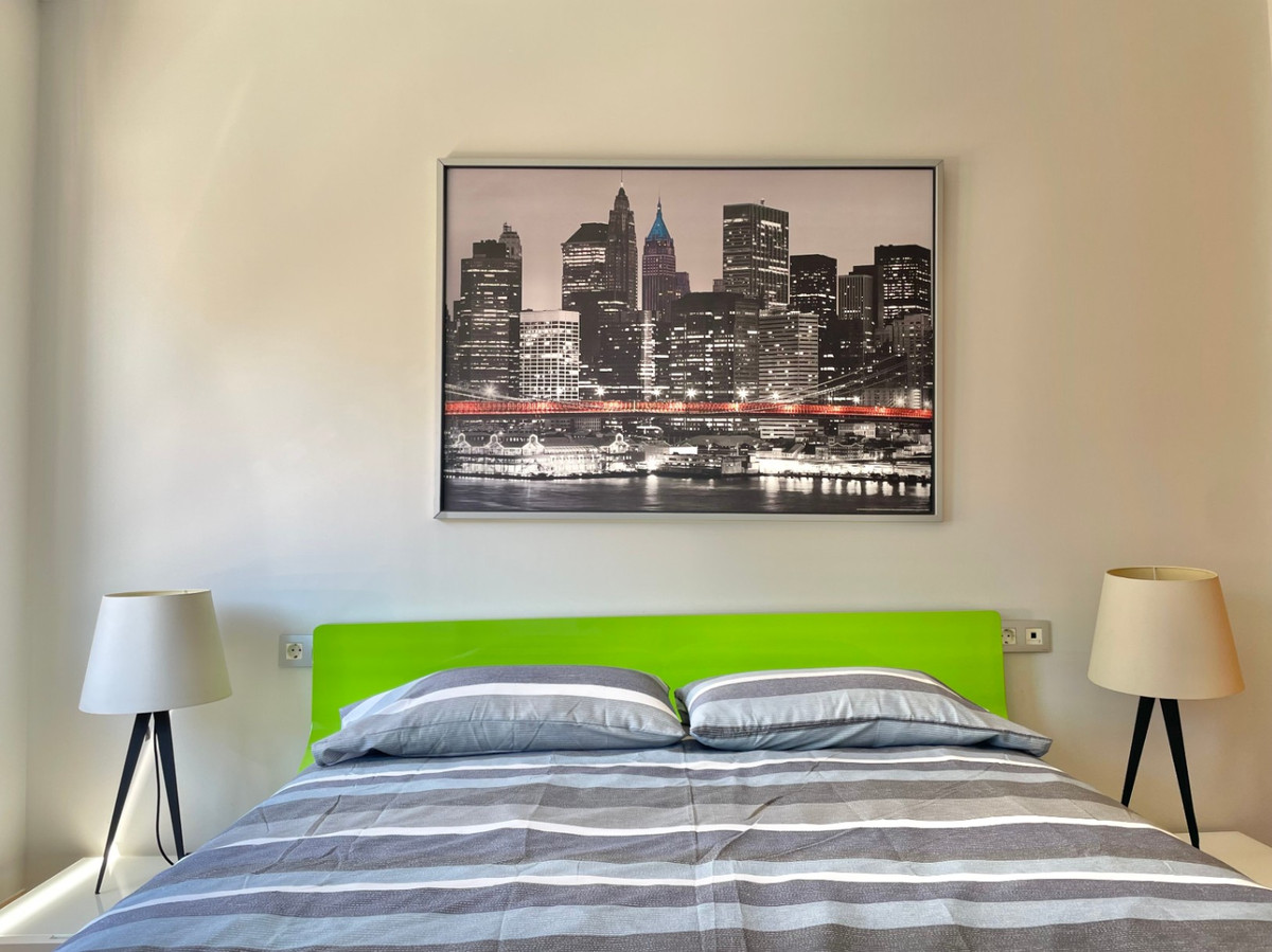 Te koop Middle Floor Apartment Costa Del Sol Málaga € 462.000,-