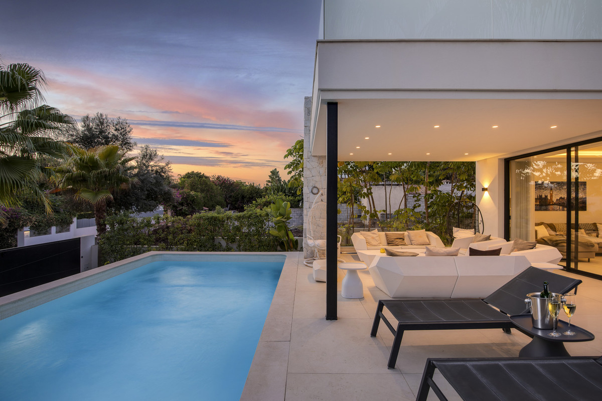 Te koop Vrijstaande Villa Costa Del Sol San Pedro De Alcántara € 2.400.000,-