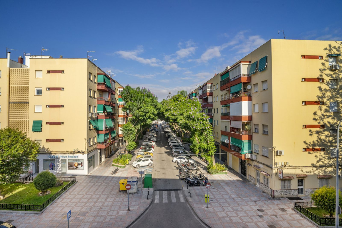Te koop Middle Floor Apartment Costa Del Sol Fuengirola € 265.000,-