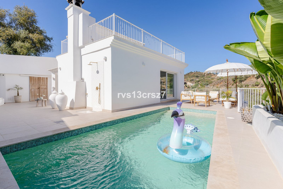 Te koop Vrijstaande Villa Costa Del Sol El Rosario € 1.649.000,-