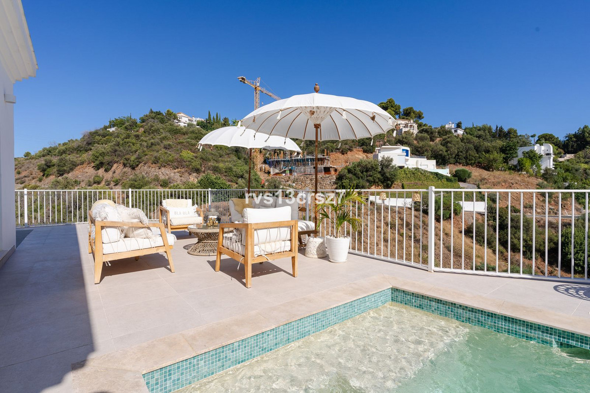 Te koop Vrijstaande Villa Costa Del Sol El Rosario € 1.649.000,-